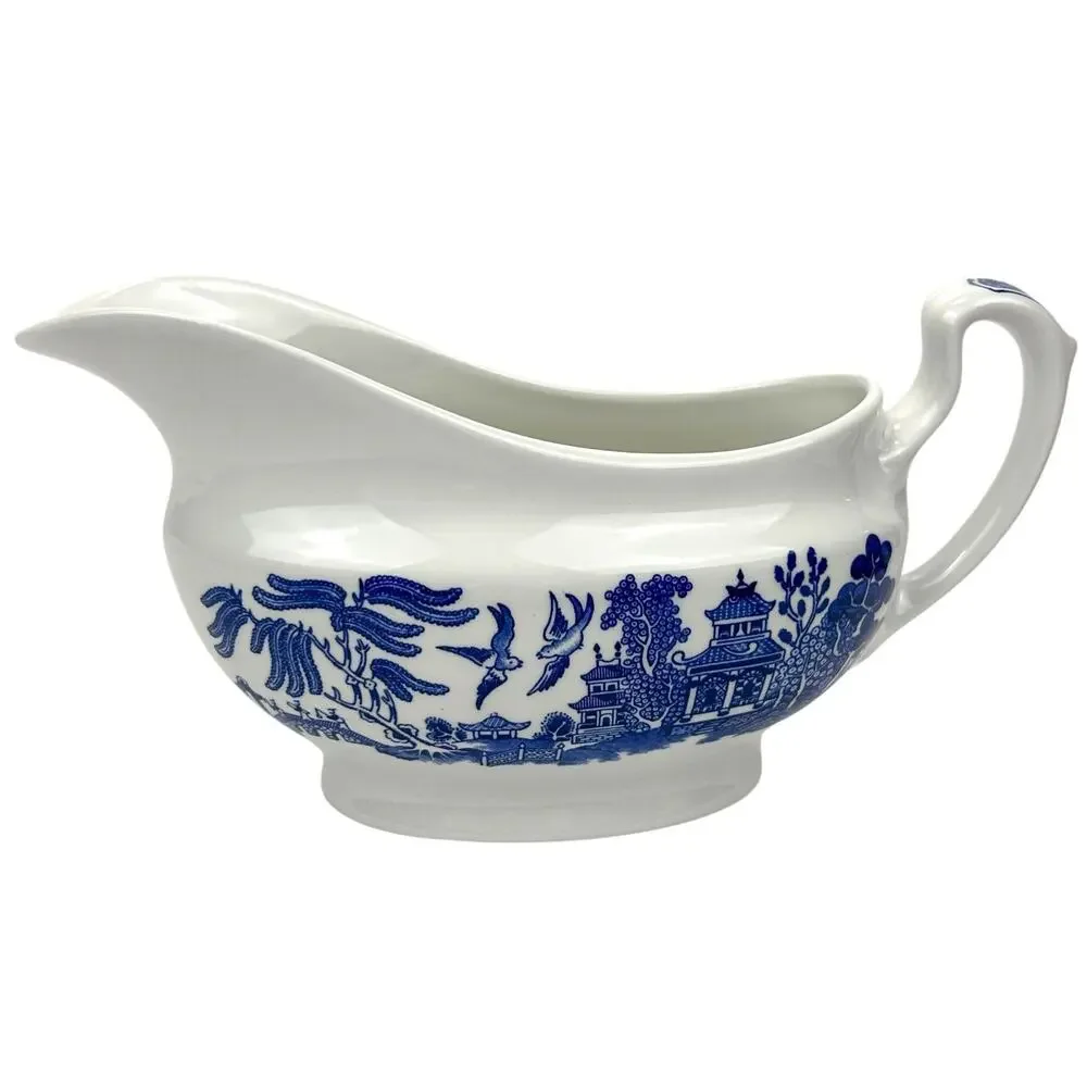 Churchill Blue Willow Gravy Sauce Boat Staffordshire England
